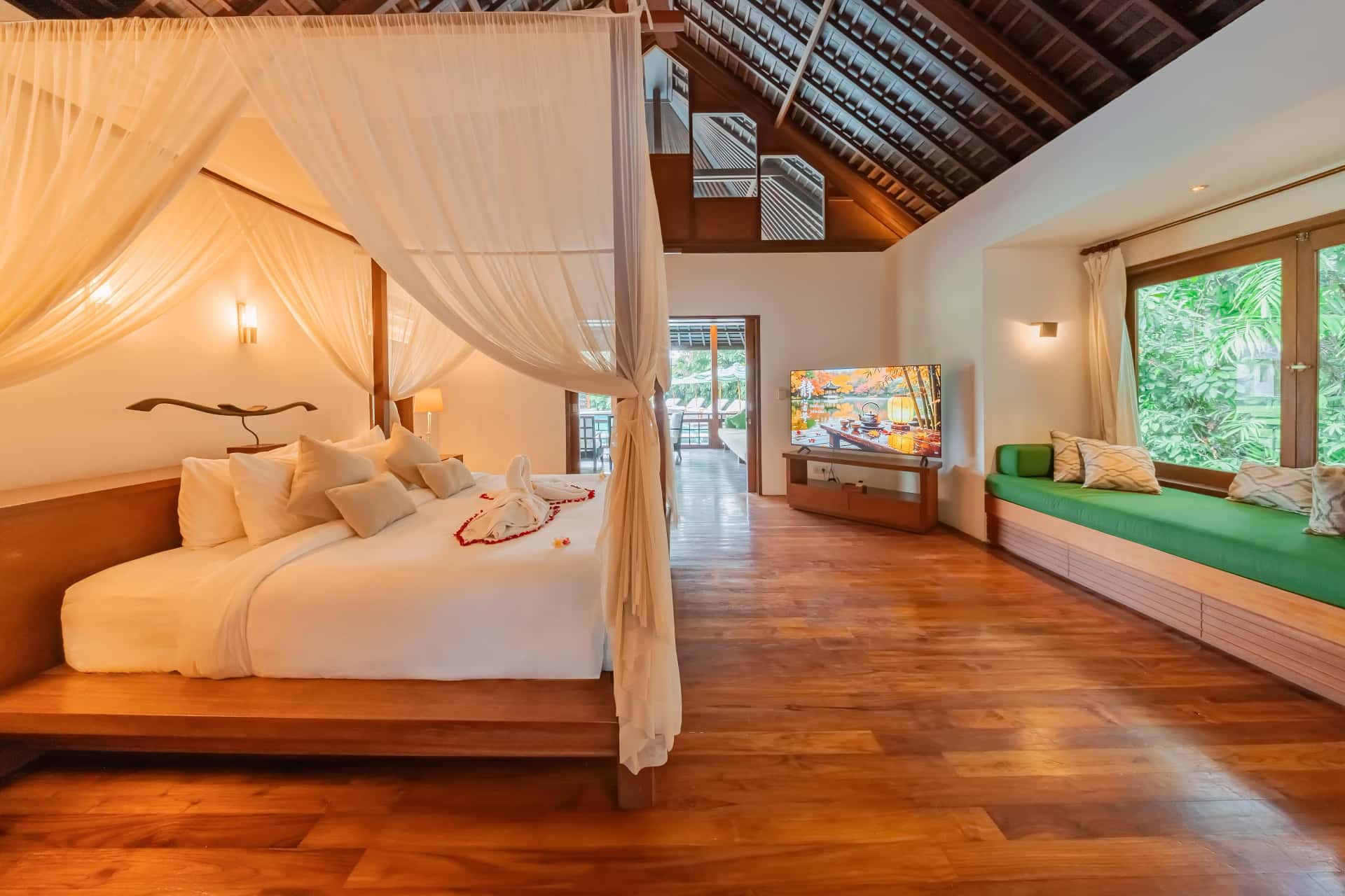 King Bed